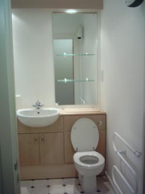 Bathroom with Toliet and Basin